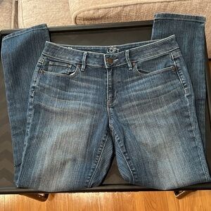 Ann Taylor Loft Blue Wash Jeans with Fading Size 6P Curvy Skinny It#33